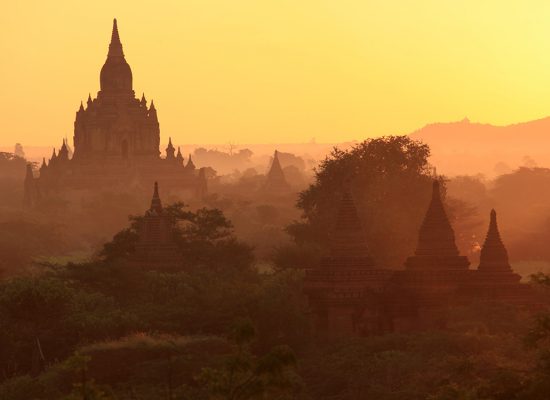 Sun Rise at Bagan 2